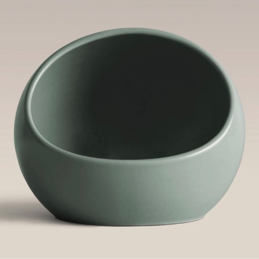 Salt Cellar- Year & Day